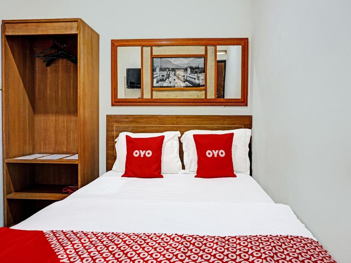 Oyo 2317 Griya Merjosari Family Syariah Hotel 2*
