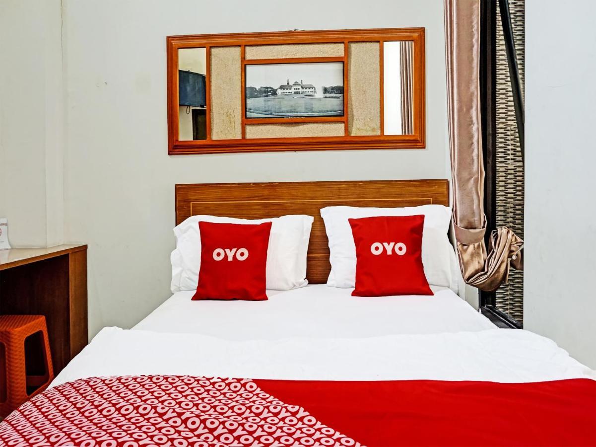 Oyo 2317 Griya Merjosari Family Syariah Hotel Malang
