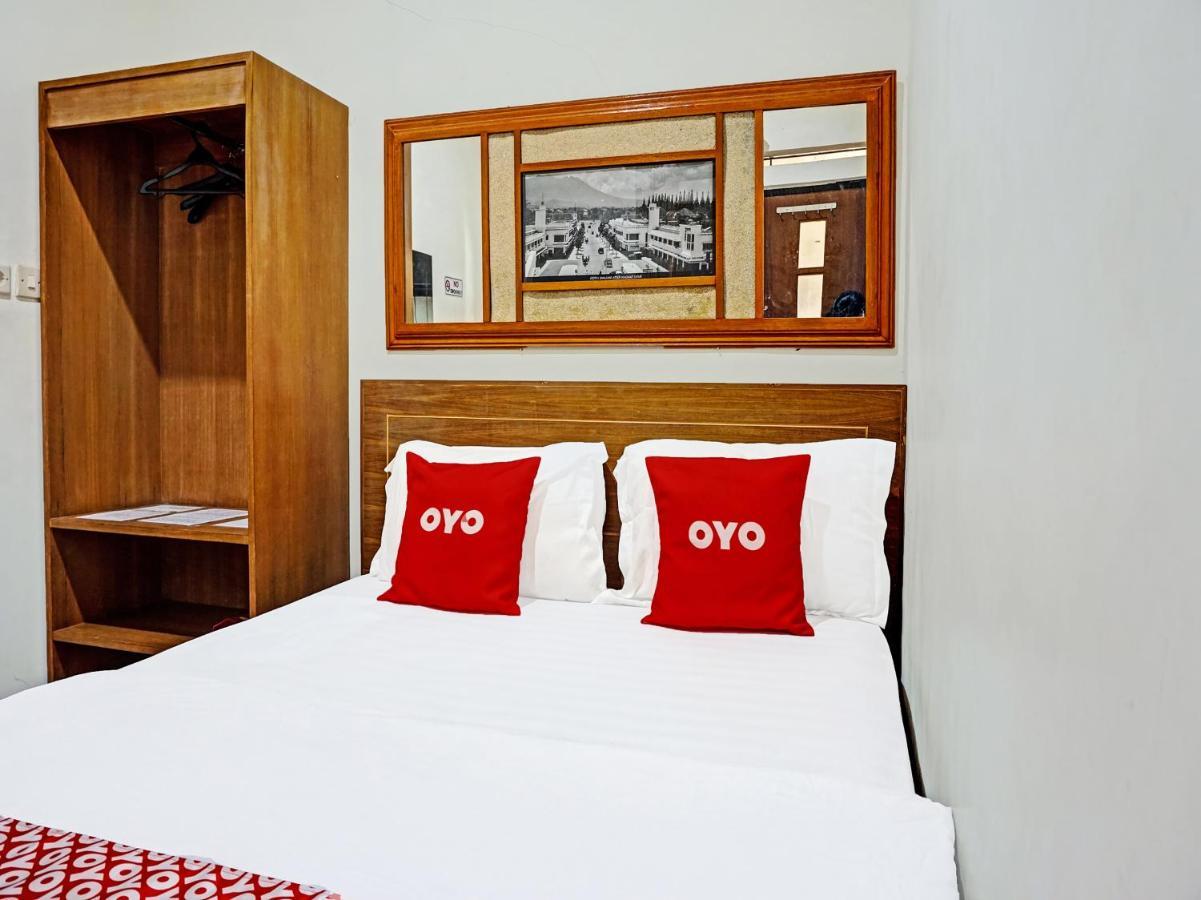 Hotel Oyo 2317 Griya Merjosari Family Syariah Malang